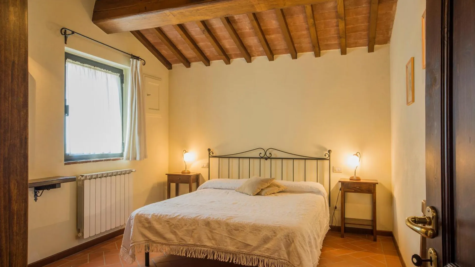 Amazing Chianti Site With Shared Pool - Happy Rentals Castelfiorentino 0*,  Italy