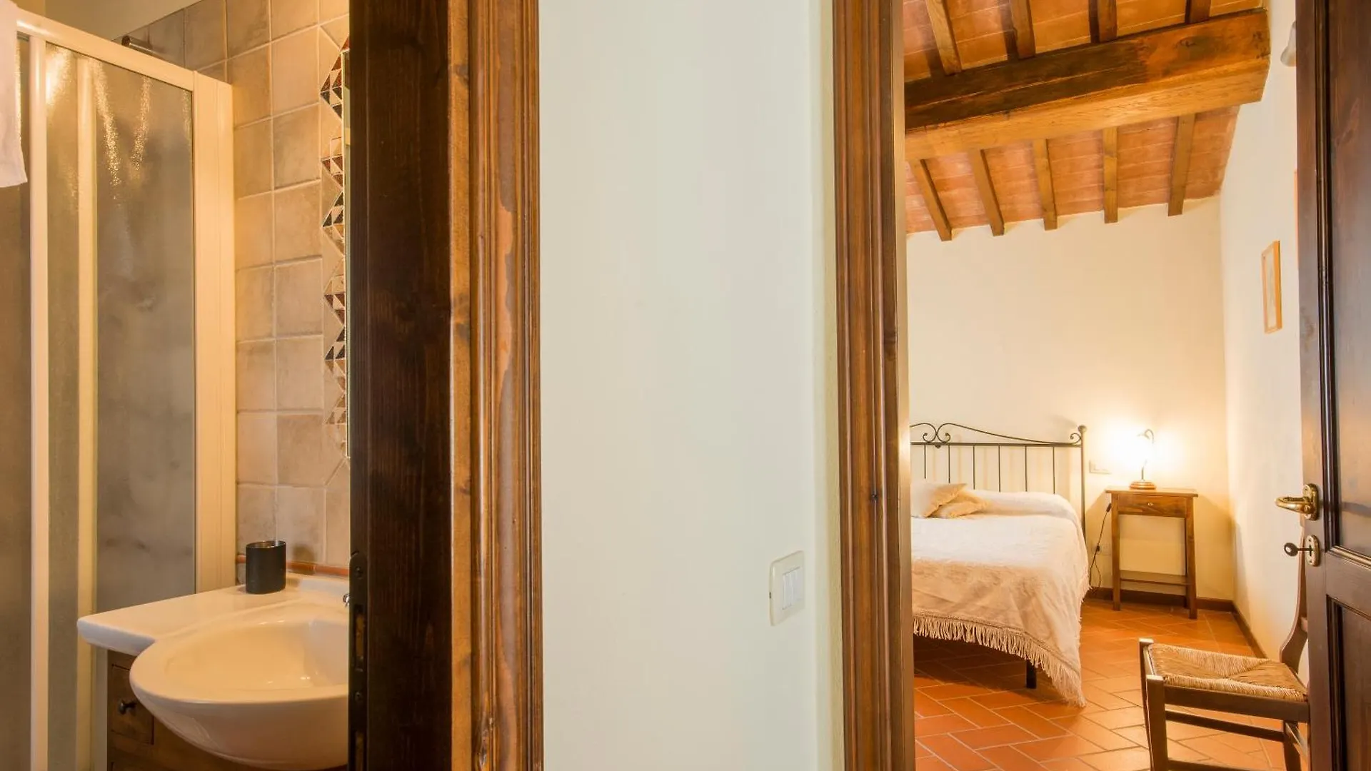 Apartment Amazing Chianti Site With Shared Pool - Happy Rentals Castelfiorentino Italy