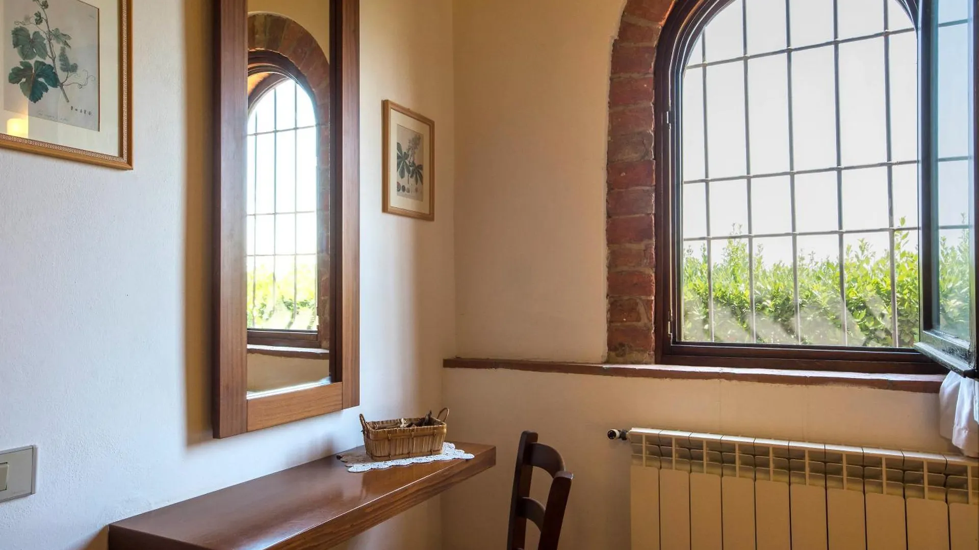 Apartment Amazing Chianti Site With Shared Pool - Happy Rentals Castelfiorentino